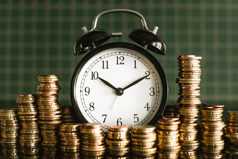 TIPS TO SAVE TIME AND MONEY WHEN DOING LAUNDRY