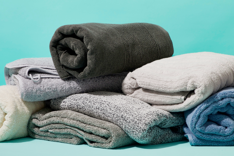 HOW TO REMOVE MILDEW SMELL FROM TOWELS